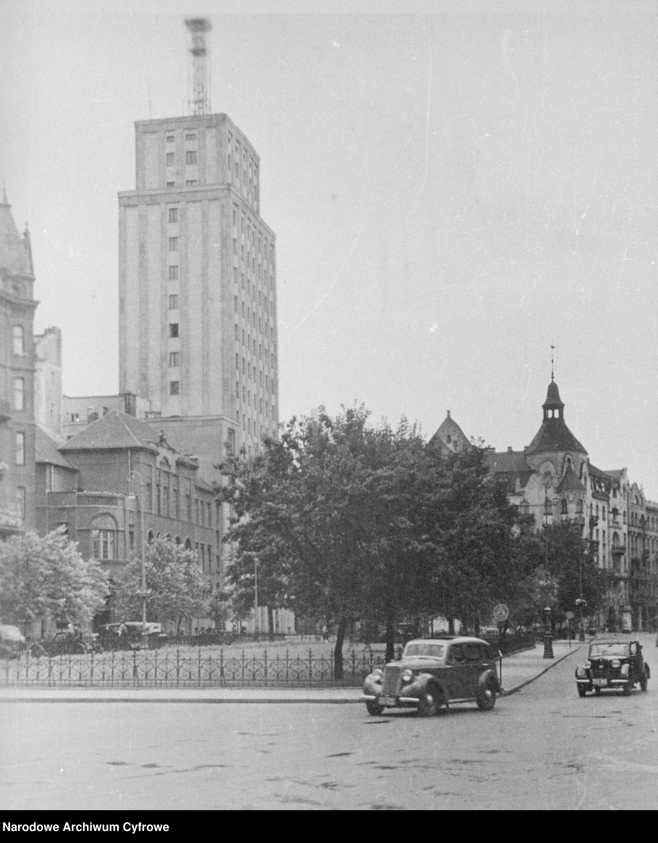 Plac Napoleona w Warszawie źródło NAC